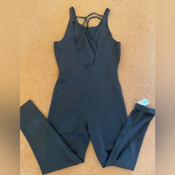 Gymshark jumpsuit - Picture 3 of 4